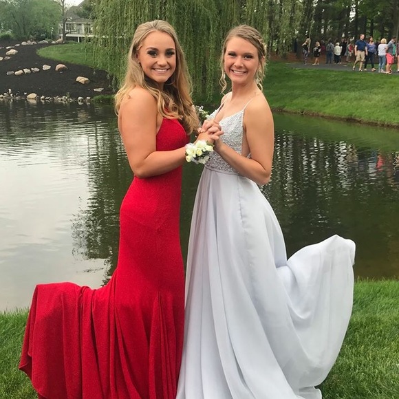 Ava Presley Prom Dress - Picture 3 of 4